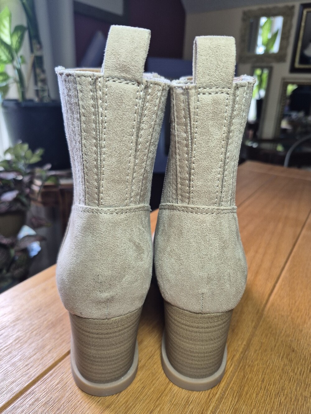 Universal Thread Women's Cypress Wedge Boots - Size 8.5 - Picture 5 of 6